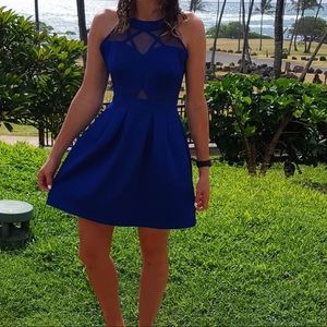 NWOT Beautiful blue cocktail dress